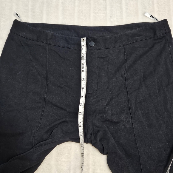 BOGO Free🦋 Nygard Black Flat Front Wide Leg Dress Pants - Picture 8 of 16